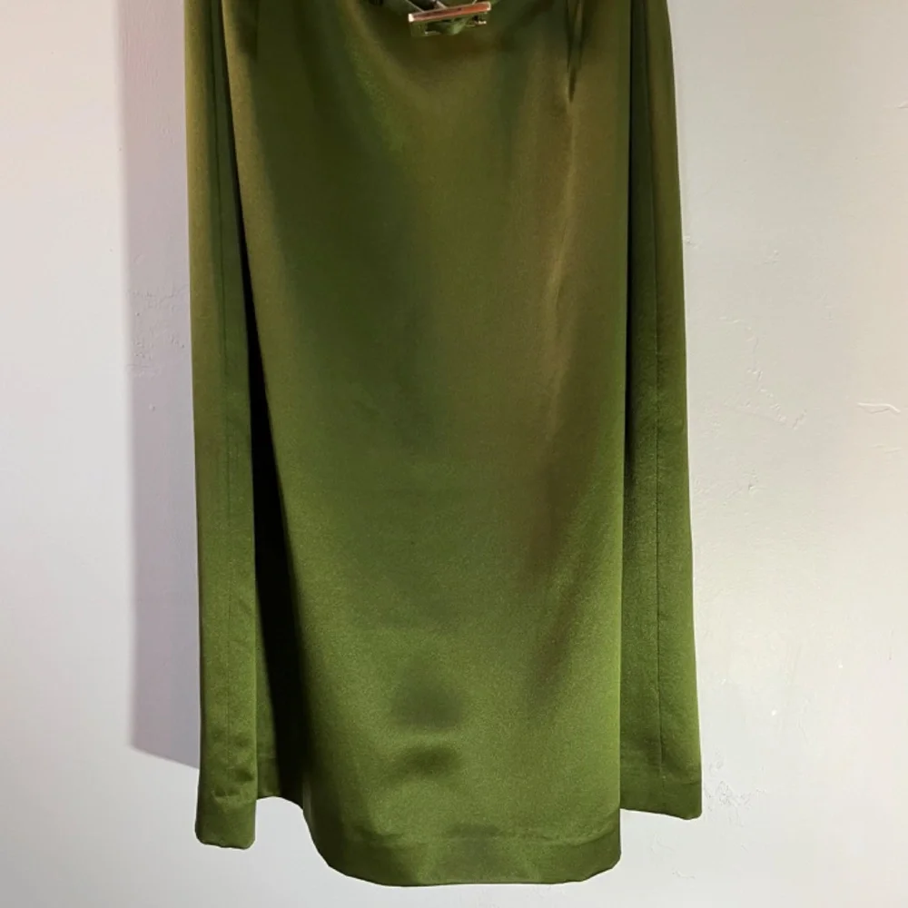 Ann Taylor Green Silk Dress - Picture 4 of 10